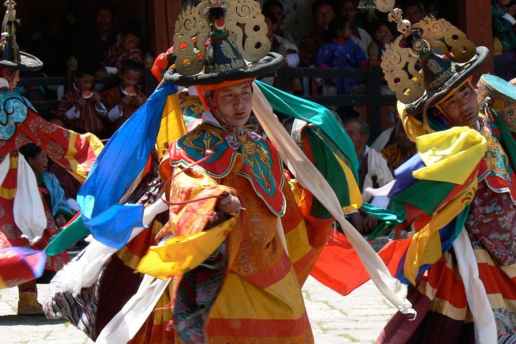 Paro festival Bhutan Turismo responsabile e sostenibile