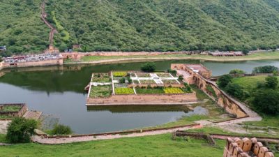 jaipur amber fort garden